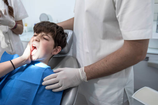 Best Emergency Dentist for Lost Fillings or Crowns in Grandview, OK